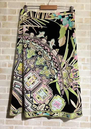 레오나르 올 패턴 스커트 빅 사이즈 42