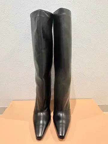 미사용 새상품 CORSOROMA.9 루즈핏 부츠 사이즈 24.0cm