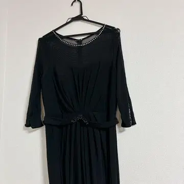 엘레강트한 블랙 롱 드레스 시스루 슬릿