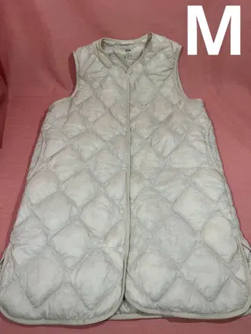 유니클로 울트라 라이트 다운 퀼팅 롱 베스트 화이트 M