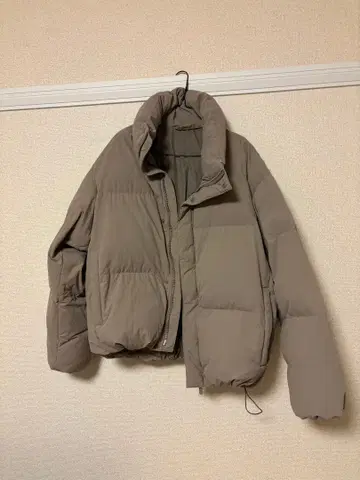 패디드 볼륨 자켓 내추럴