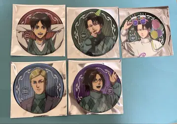 진격의 거인 리바이 한지 엘빈 엘렌 프린스 호텔 캔뱃지