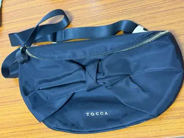 미사용급 TOCCA 토카 RIBBON KNOT BODY BAG 블랙