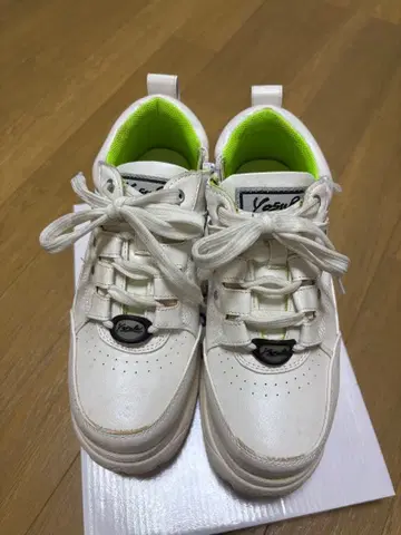 YOSUKE 통굽 스니커즈