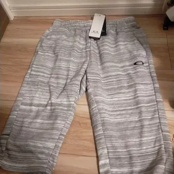 플리스 3/4 팬츠 S 사이즈 그레이