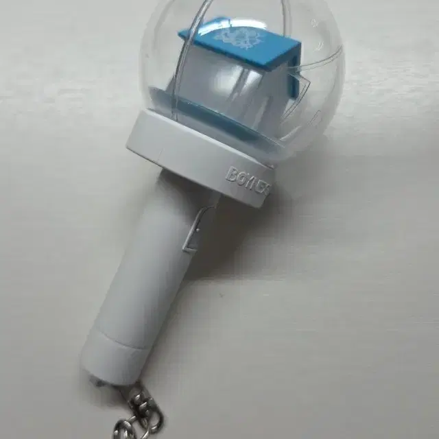 보넥도 응원봉 키링