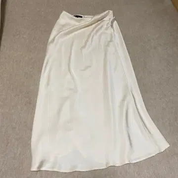 ZARA 아이보리 타이트 스커트 S