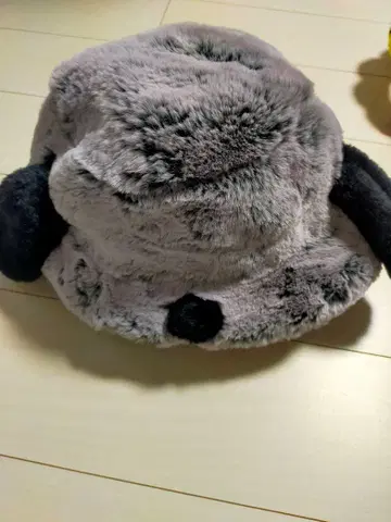 강아지 귀 달린 플리스 모자 그레이