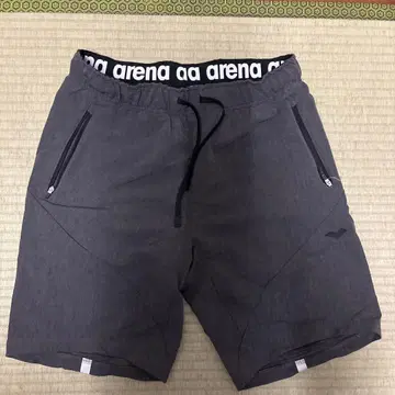 arena 그레이 숏팬츠 M