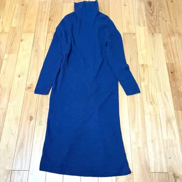 새상품급! 드레스트리얼 DRESSTERIOR 하이넥 롱 니트 원피스