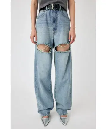 moussy cut out loose straight 23inc