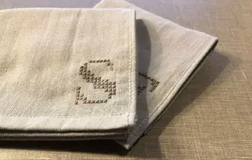 자수 타월 손수건 M P