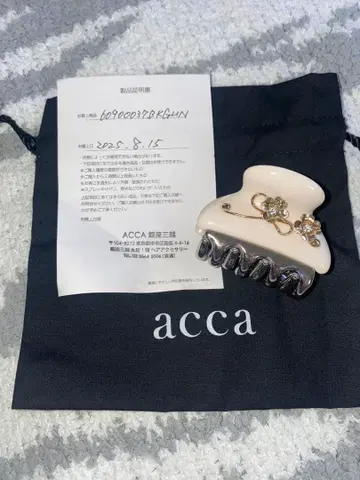 미사용에 가까움 ] acca 꽃 모티브 헤어 클립 화이트