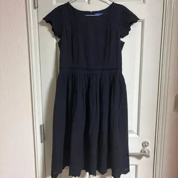 BLUE LABEL 반팔 무릎 기장 원피스