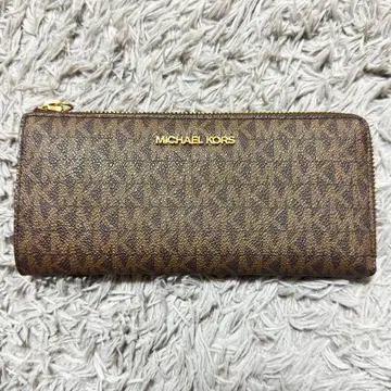MICHAEL KORS 모노그램 장지갑