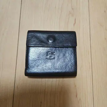 IL BISONTE 블랙 가죽 접이식 지갑