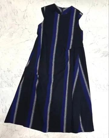 y's 와이즈 스트라이프 울 슬리브리스 원피스