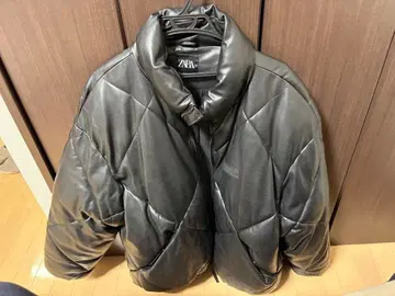 ZARA 블랙 퀼팅 다운 자켓 L