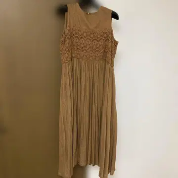 마노 아 마노 린넨 슬리브리스 원피스