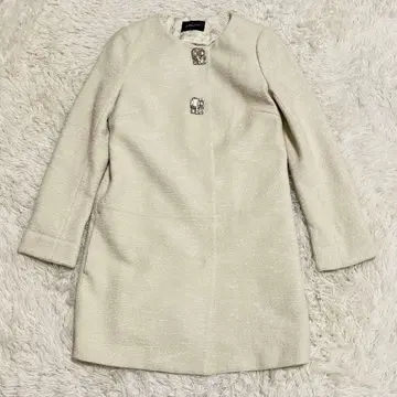 저스길리티 아이보리 노카라 자켓 장식 버튼 트위드