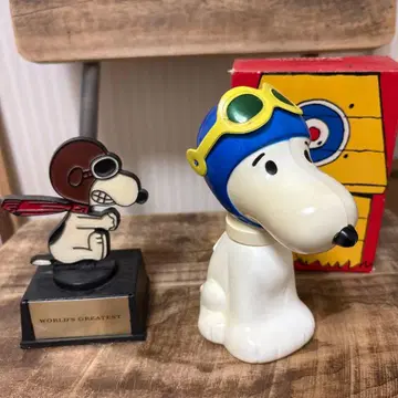 스누피 플라잉 에이스 에이본 피규어