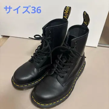 닥터마틴 8홀 1460 부츠