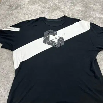 CRONOS 그래픽T셔츠 블랙/화이트