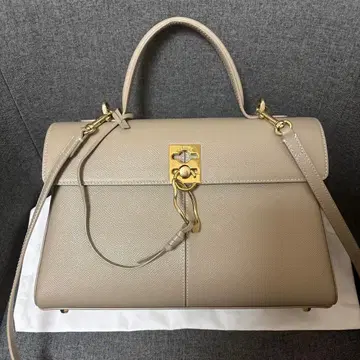 새상품급 CAFUN 베이지 가죽 백