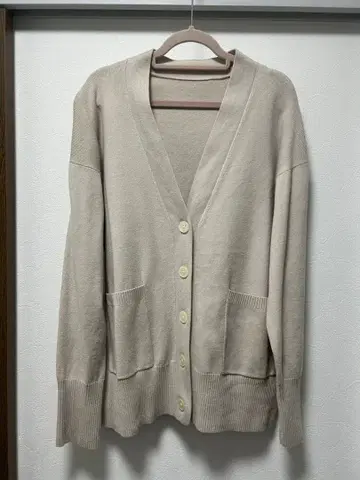 M 사이즈 울 혼방 긴팔 가디건