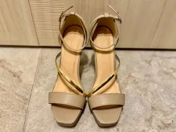 LIP SERVICE 베이지 하이힐 스트랩 펌프스 샌들