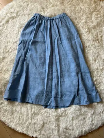 어반 리서치 도어스 라이트 블루 플레어 스커트 린넨