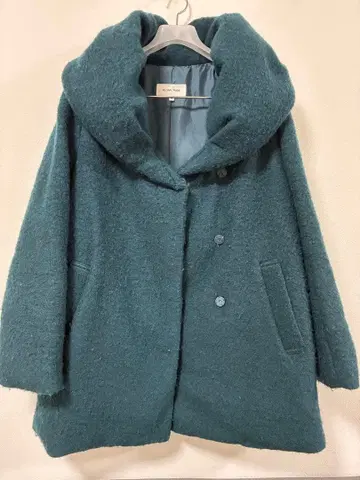 틸 컬러 후드 부착 코트