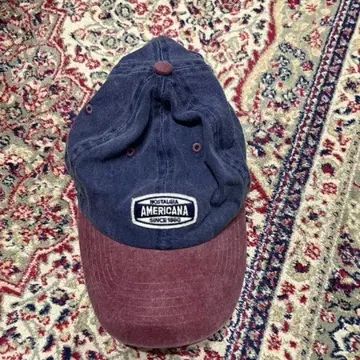 캡 네이비/버건디