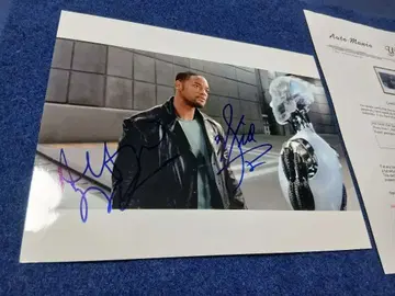 영화 [ 아이, 로봇 ] 주연 배우 2명 친필 사인 인증서 포함