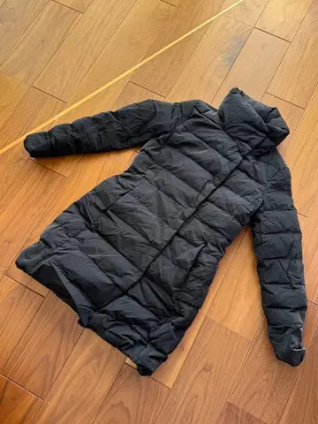 [띠어리] 띠어리 다운 코트 S 사이즈 블랙