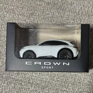 도요타 크라운 스포츠 미니카 풀백카 화이트