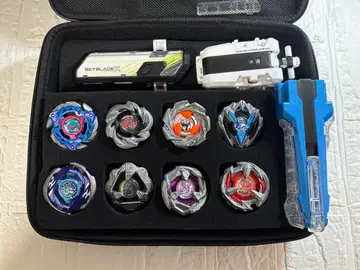 베이블레이드 X 묶음 판매 베이 8개, 런처, 케이스 등 부속물