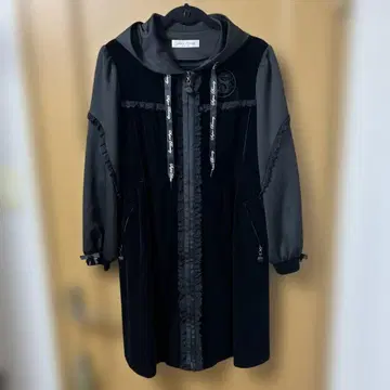 컨디션 최상 슈퍼 뷰티 벨로아 이소재 절개 후드티