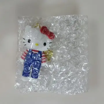 헬로키티전 시크릿 마스코트 참 A 오버롤