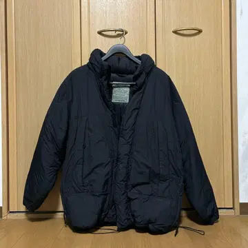 FREAKSTORE 다운 자켓 후드 부착