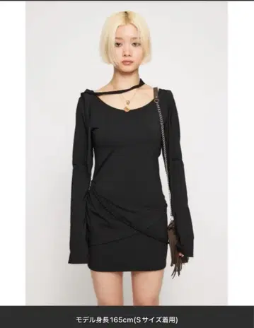 LAGUA GEM DROP POINT CUT 미니 원피스