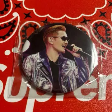 ATSUSHI 캔뱃지 회장 한정판 캡슐 의상전