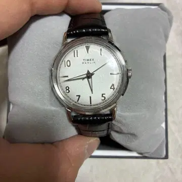 TIMEX Marlin 쿼츠 손목시계 미사용 tx-tw2y37600