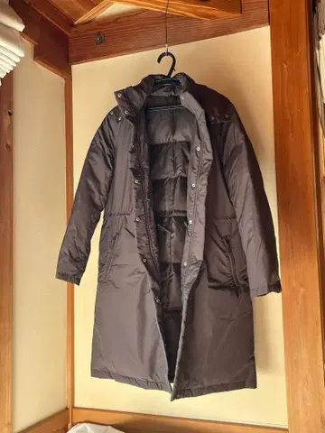 새상품급 [ MUJI ] 무인양품 후드 부착 롱 다운 코트