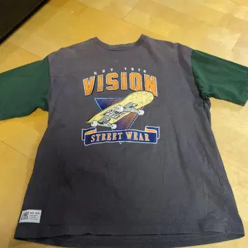 VISION STREET WEAR 티셔츠 M 사이즈 그레이/그린