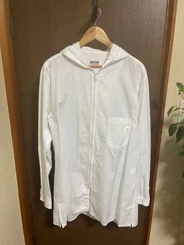 S'YTE COTTON BROAD HOODED SHIRT