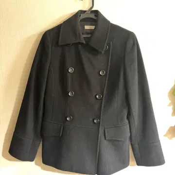 울 블랙 더블 버튼