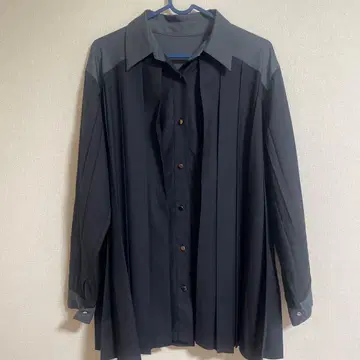 플리츠 메탈 버튼 HARE