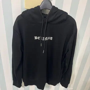 BELINDA 블랙 후드 부착 후드티 S