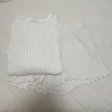 젤라피케 파자마 리브 화이트 룸웨어 세트